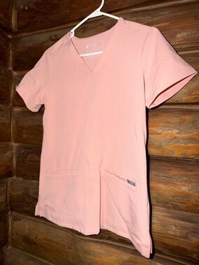 FIGS Pink V-Neck Scrub Top-Size XS